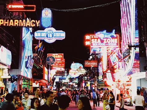 Como é o Ping Pong Show em Bangkok, Tailândia